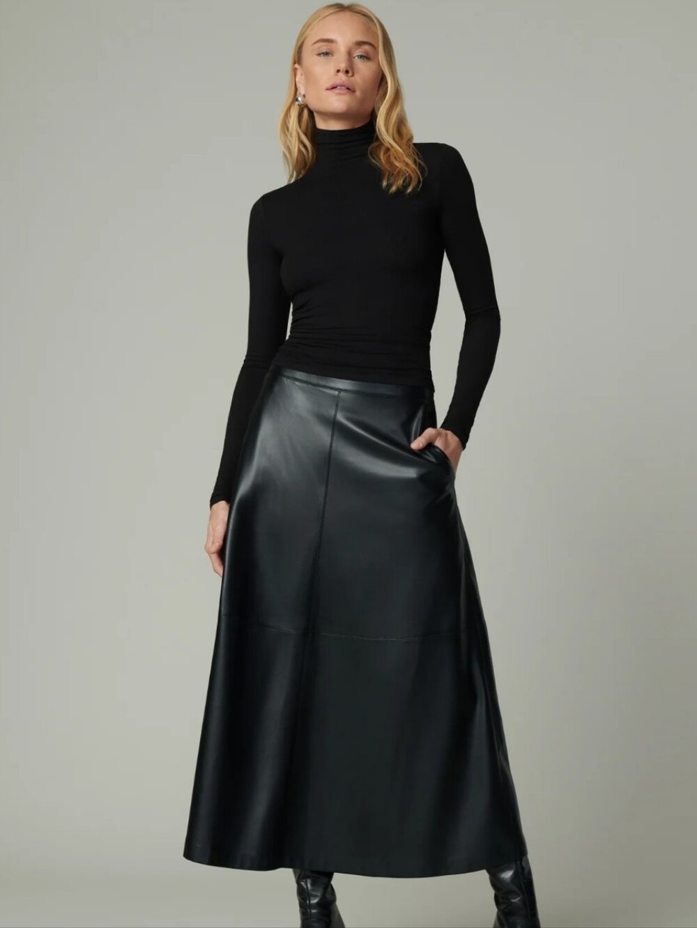 Joe's Jeans THE TAVI Black Vegan Leather Skirt